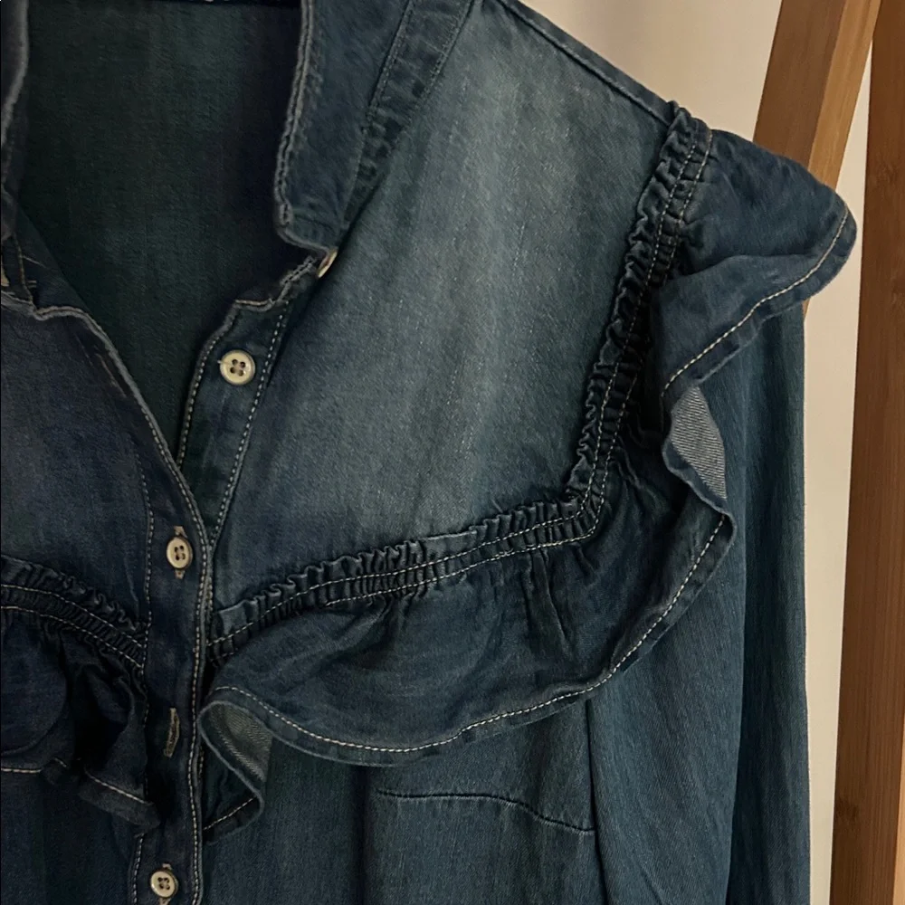 Anthropology Women's Denim Ruffle Top - Picture 2 of 6